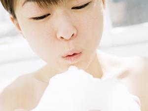 エステや治療院で利用する施術ベッドが紹介された会社